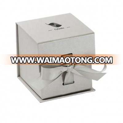 High-end Cardboard Printing Foldable Gift Packaging Box With Ribbon Made in China